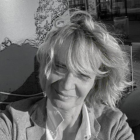 Alexandra Apostolakis